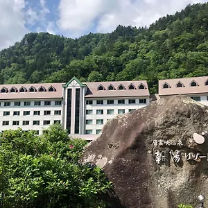 Choyo 4*, Kamikawa (Hokkaido) Japon