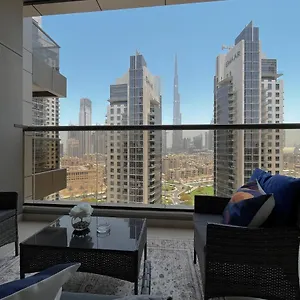 Apartment Trophy - Sky High Haven 