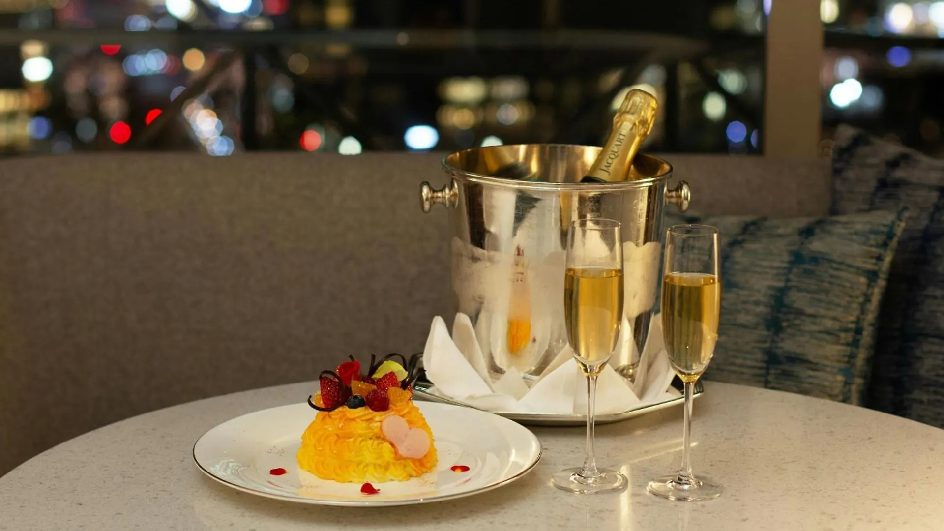 The Westin Osaka Otel